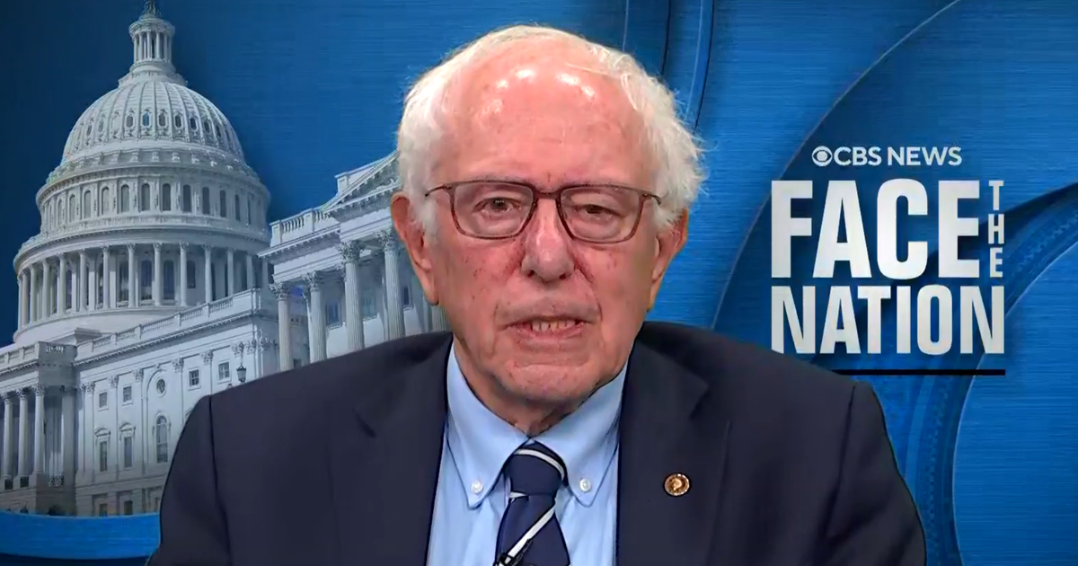 Bernie Sanders Urges Democratic Leaders to Ban Super PAC Donations in Primaries