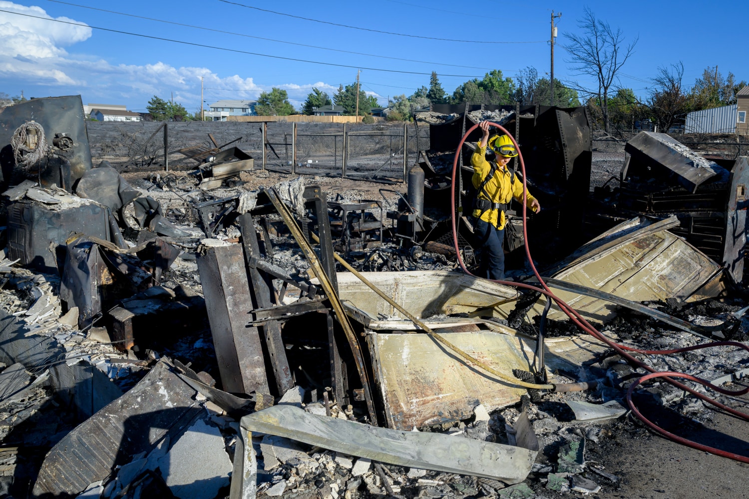 Residents Begin Returning Home After Hawk Fire in Reno Area