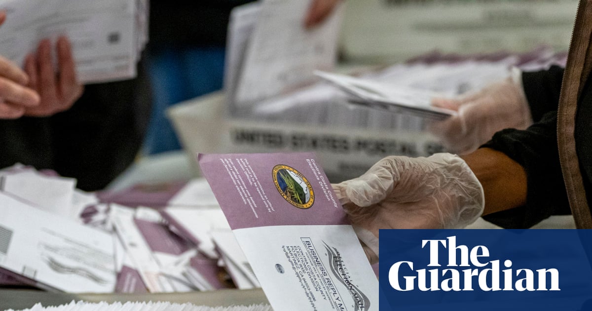 US Supreme Court’s Ruling Poses Threat to Mail-in Voting Ahead of Midterms
