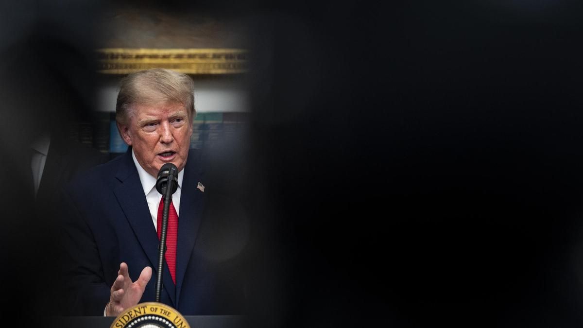 El Tribunal Supremo de EE.UU. permite a Trump avanzar en la restricción del voto por correo