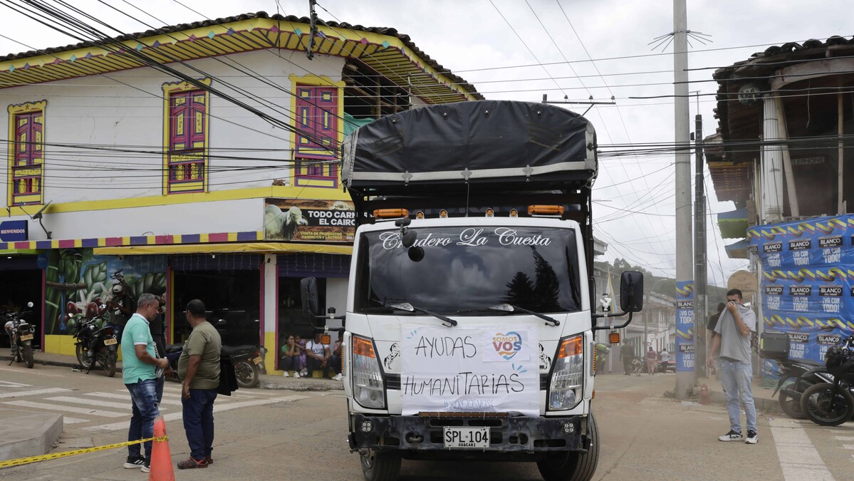 Solidaridad en las carreteras de Colombia tras el terremoto del 10 de agosto