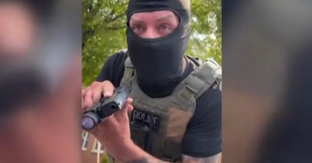 ICE Agent Draws Gun on Woman in Virginia Amid Dispute Over Vehicle Incident