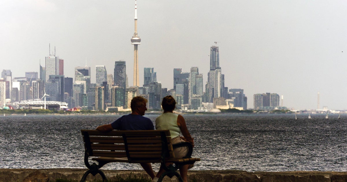 Trump Proposes Renaming Lake Ontario Amid Trade Tensions with Canada