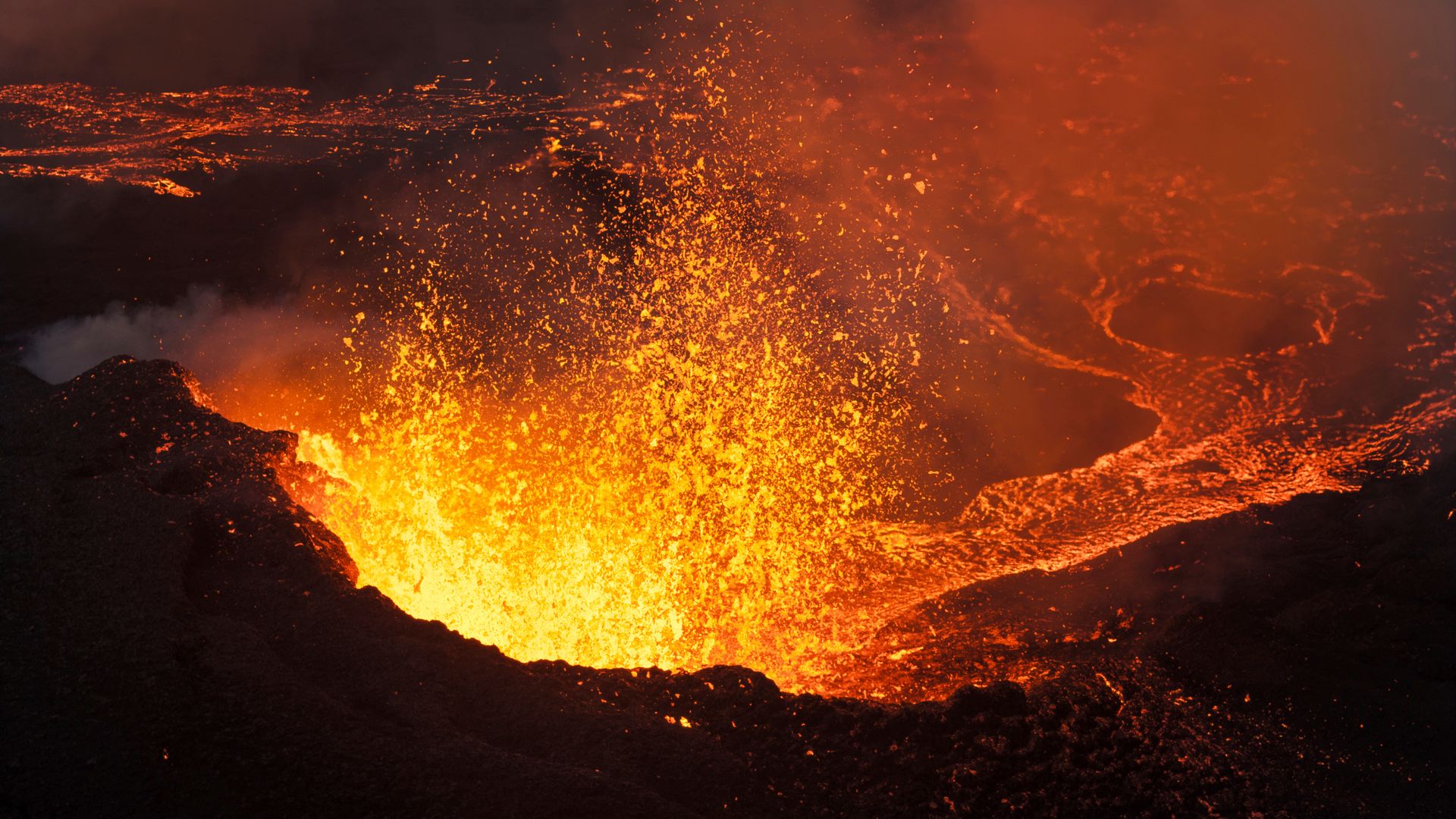Innovative Architects Propose Using Lava for Future Construction
